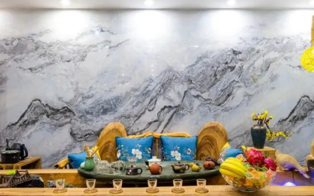 Lijiang Jirui Inn