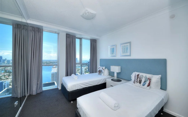 Deluxe Chevron Renaissance