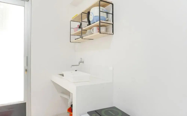 Good And Nice Studio At Green Bay Pluit Apartment