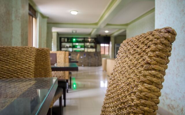 Tesh Hotel