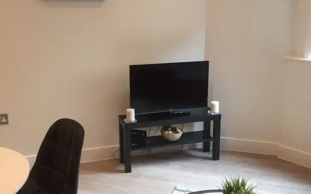 Modern Apartment By Creatick