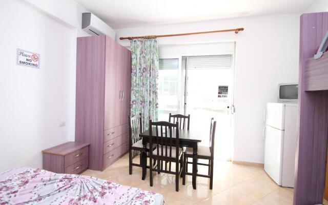 Marina Apartment Vlore