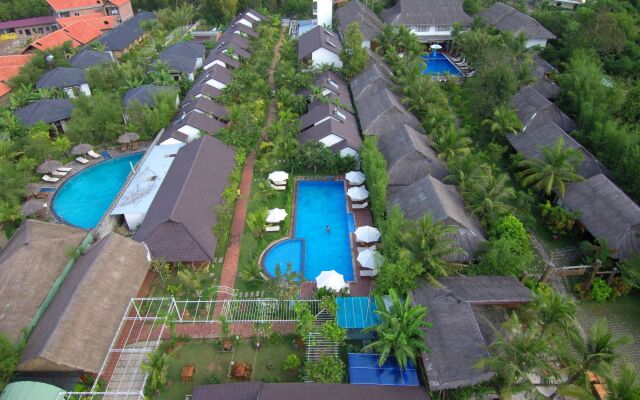 La Casa Resort
