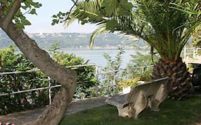 Hotel La Culla del Lago