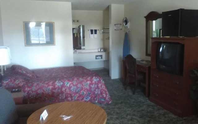 The Razorback Lodge