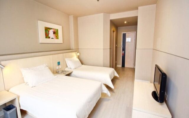 Jinjiang Inn Tiantai New City Centre Bus Station