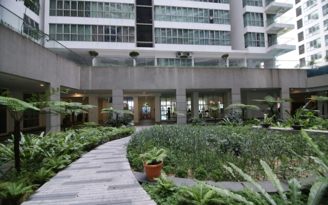 Regalia Family Suite by Guestready