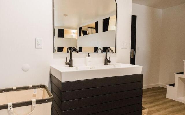 Wonderstone at Glacier