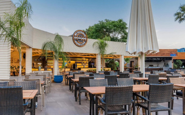 Grand Cettia Hotel