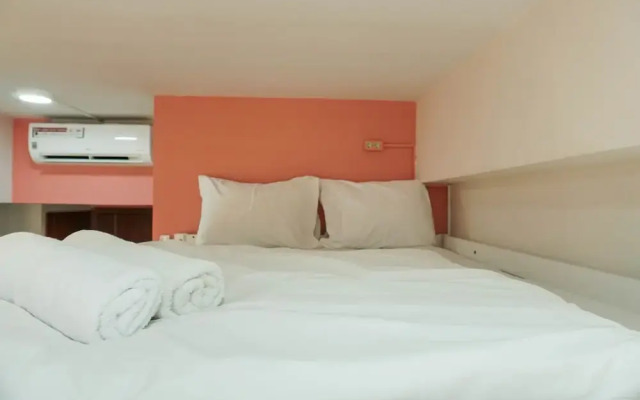 Best Studio Apartment Vittoria Residence with Sofa Bed