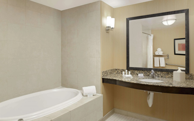 Hilton Garden Inn Fontana