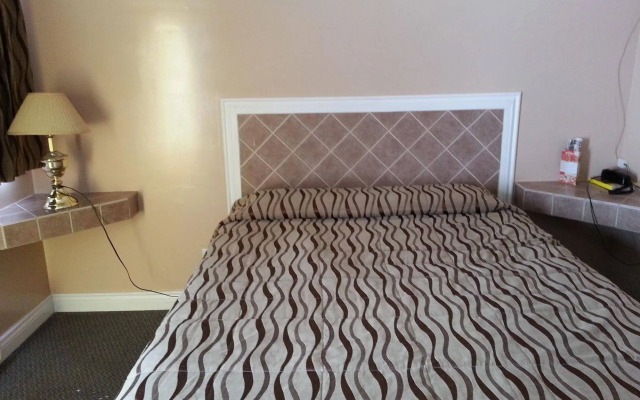 Pleasant Stay Motel