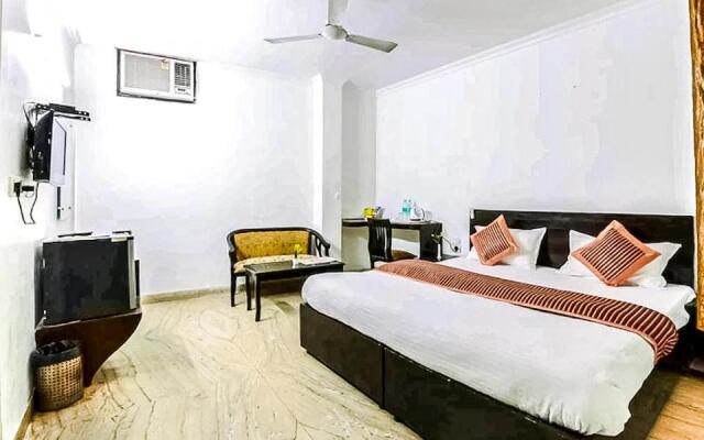 Hotel The First by Goyal Hoteliers