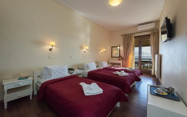 Akrogiali Hotel