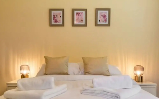 Host Stay Alderfen View