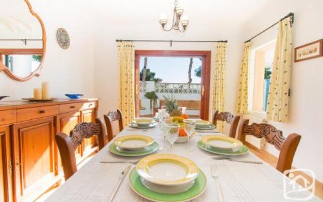 Abahana Villas Dorothea