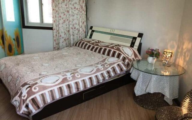Kunming Harbor Home Hostel