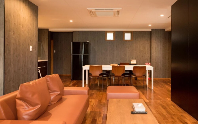 Antenna Room