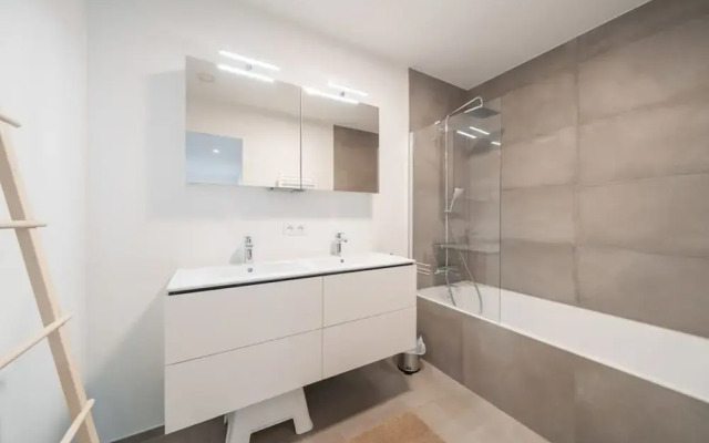 Nieuwbouw Appartement met Toegang tot Zwembad