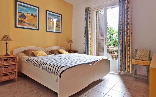 Lovely Holiday Home in Theoule-sur-Mer with Pool