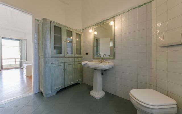 JOIVY Fronte del Mar Seaview Apartment Casaregis