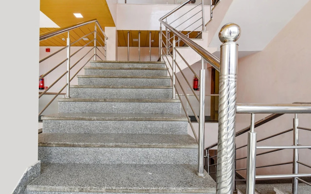 Fabhotel Bhanwar Niwas