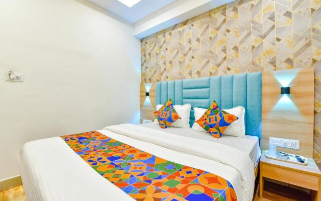 Fabhotel Matrix Inn