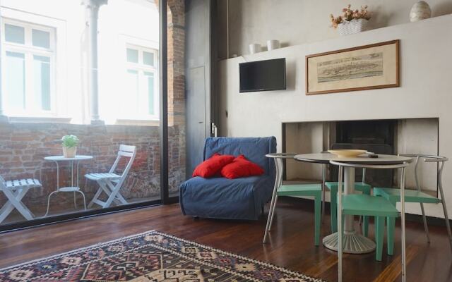 Trifora apartment