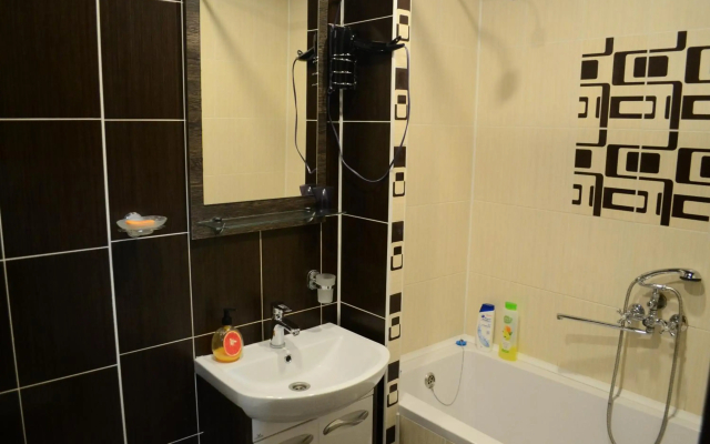 Apartmens on Geroiv ATO