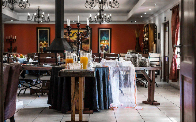 Afrique Boutique Hotel O.R. Tambo