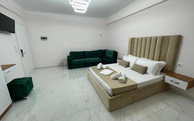 Golden Hill Ksamil