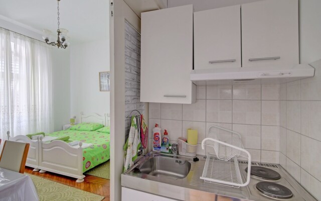 Room & Studios Rina - Adults Only