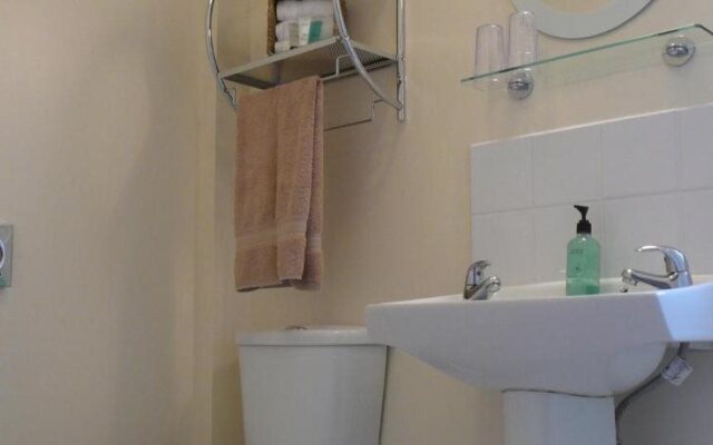 Crofton Guest House