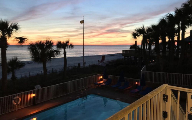 Radisson Beachfront Hotel - Panama City Beach