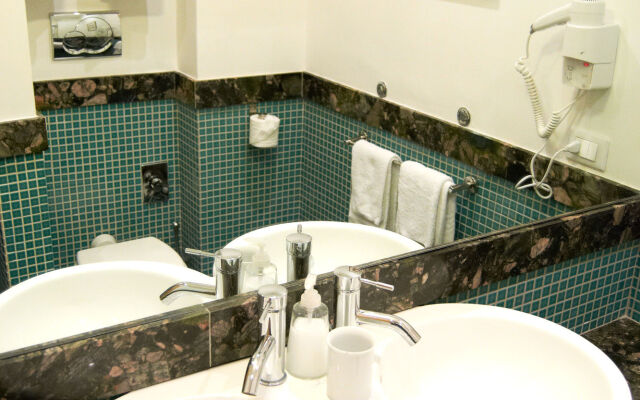 Domus Cavour Guest house