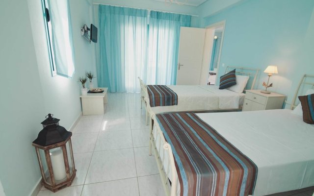 Kyparissia Blue Luxury Rooms & Suites