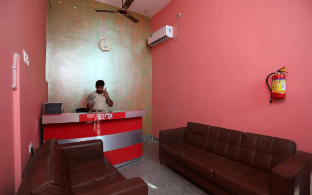 Shree Ram Palace By OYO Rooms