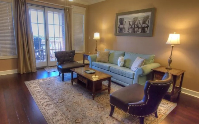 Weston - 3 Br Condo