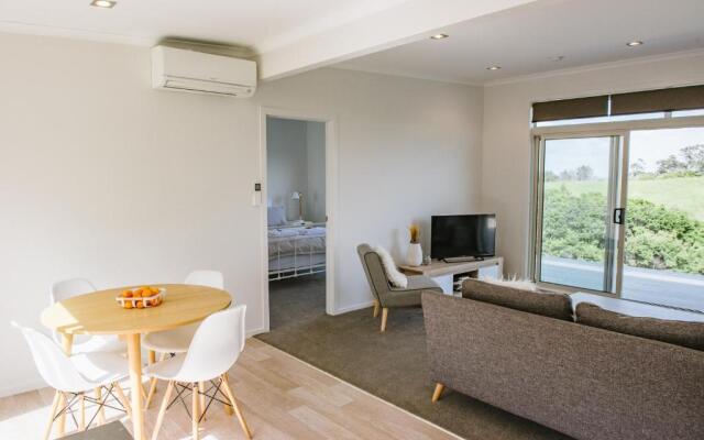 Te Whau Bach Apartments