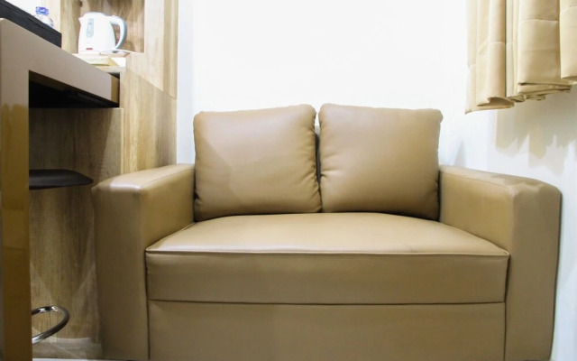 Well Designed 2BR Green Pramuka Apartment