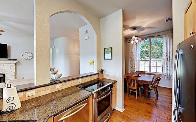 10807 Dripping Springs - 3 Br Home