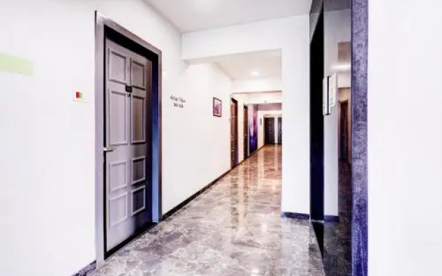 OYO Townhouse 092 Ashray Khairane Road
