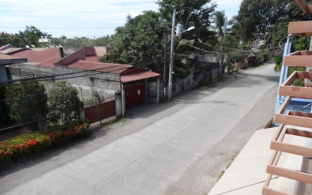 Rozen Suites Paradise