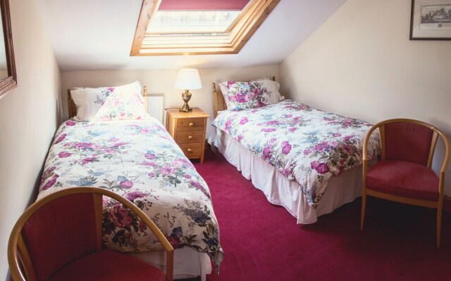 Riverside Bed and Breakfast