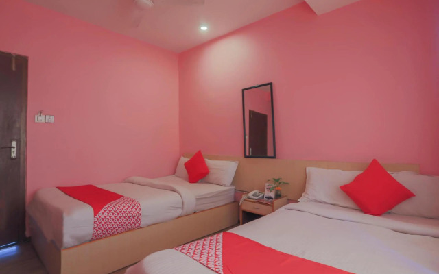 OYO 789 Hotel Shivam Plaza