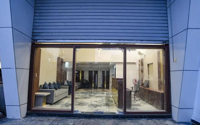 Fabhotel Elite Residency