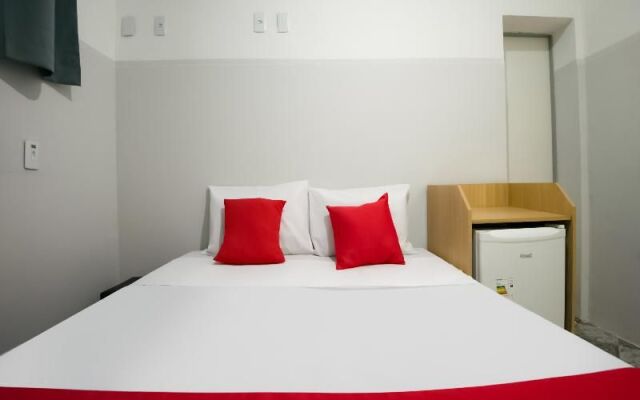 Oyo 131 Girassol Carioca