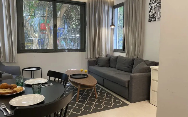 Cozy Apartment in the Heart of Tel Aviv