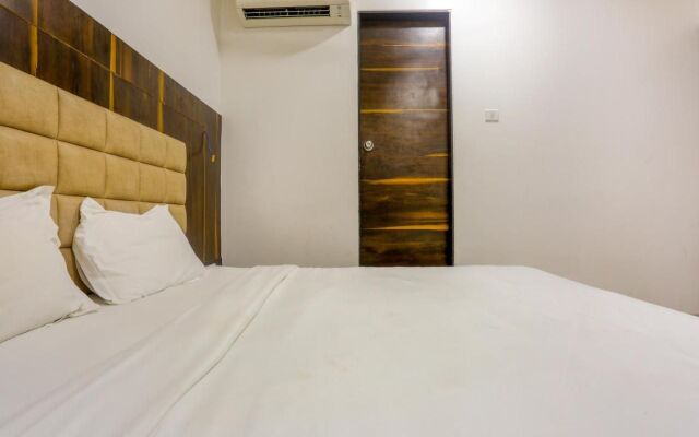 Elvis Inn by FabExpress