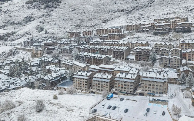 El Tarter Spacious Ski Apartment